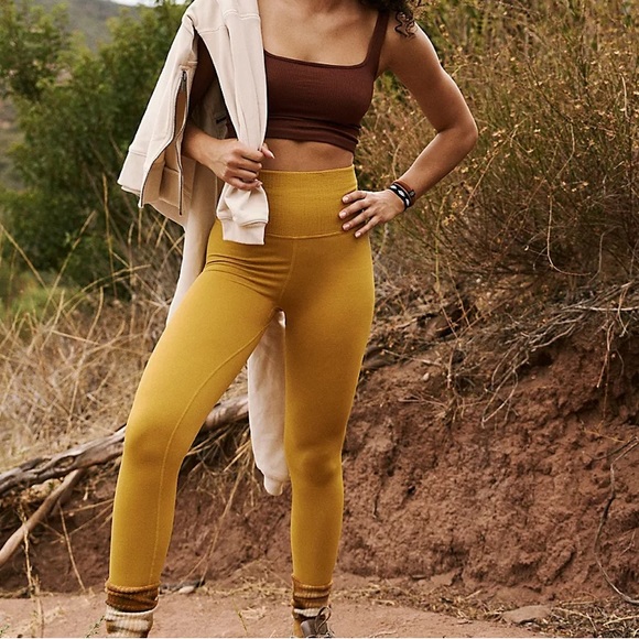 FREE PEOPLE High-Rise 7/8 Length GK Leggings in Honey...